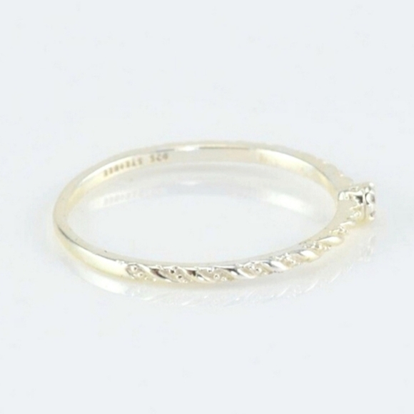 SOLD! Vintage 925 Sterling Silver & Cubic Zirconia Dainty Stack Band Ring - Picture 2 of 4